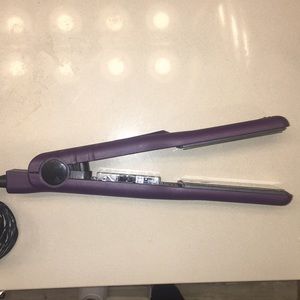 Revlon Straightener